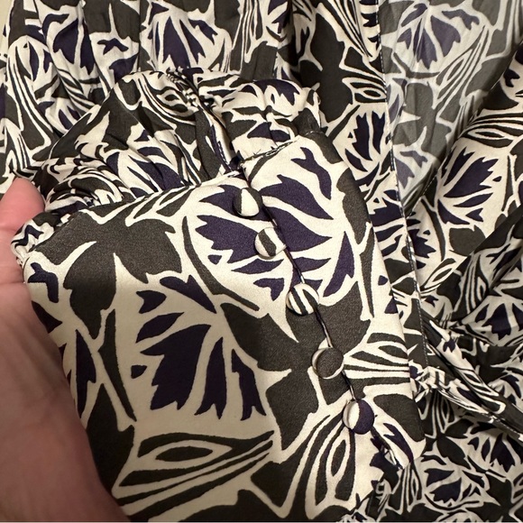 Banana Republic Wrap Tie Blouse women’s size XL NWT - Picture 5 of 9